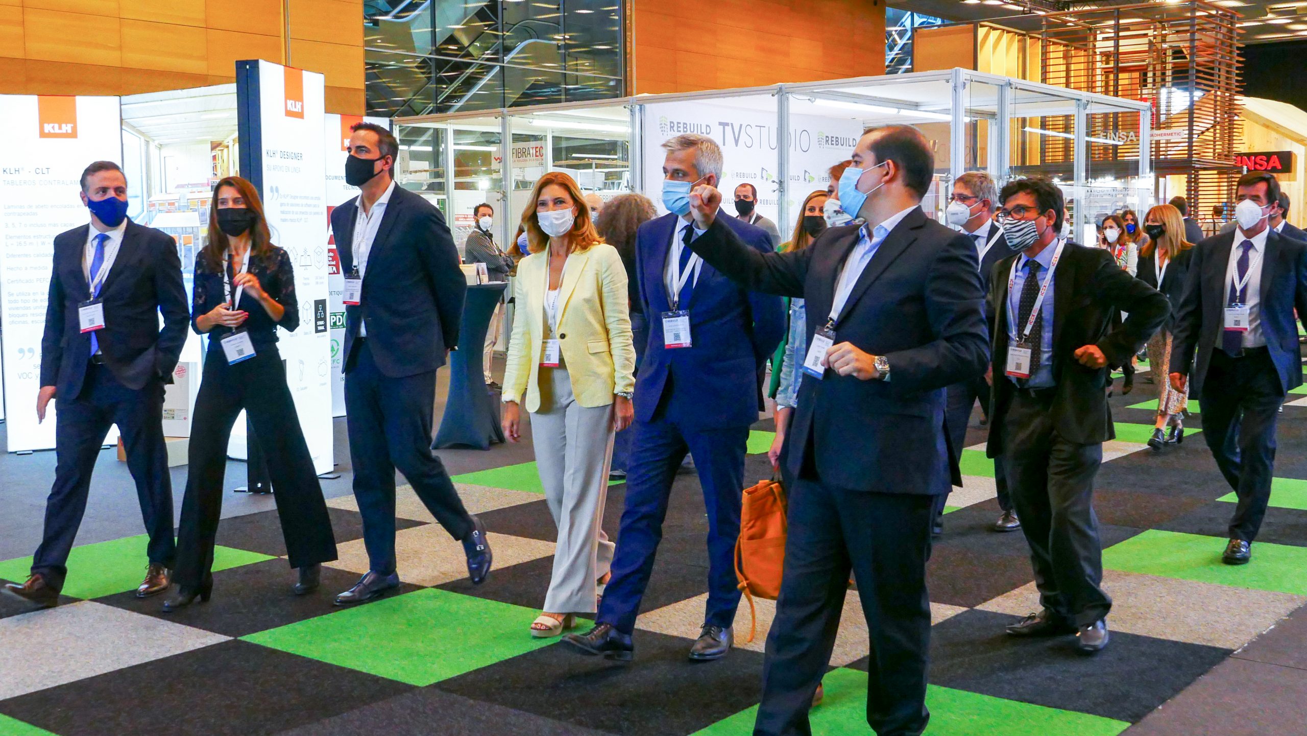 Ministerio y Ayuntamiento de Barcelona inauguran REBUILD 2020 y muestran su confianza en la recuperación económica con la edificación