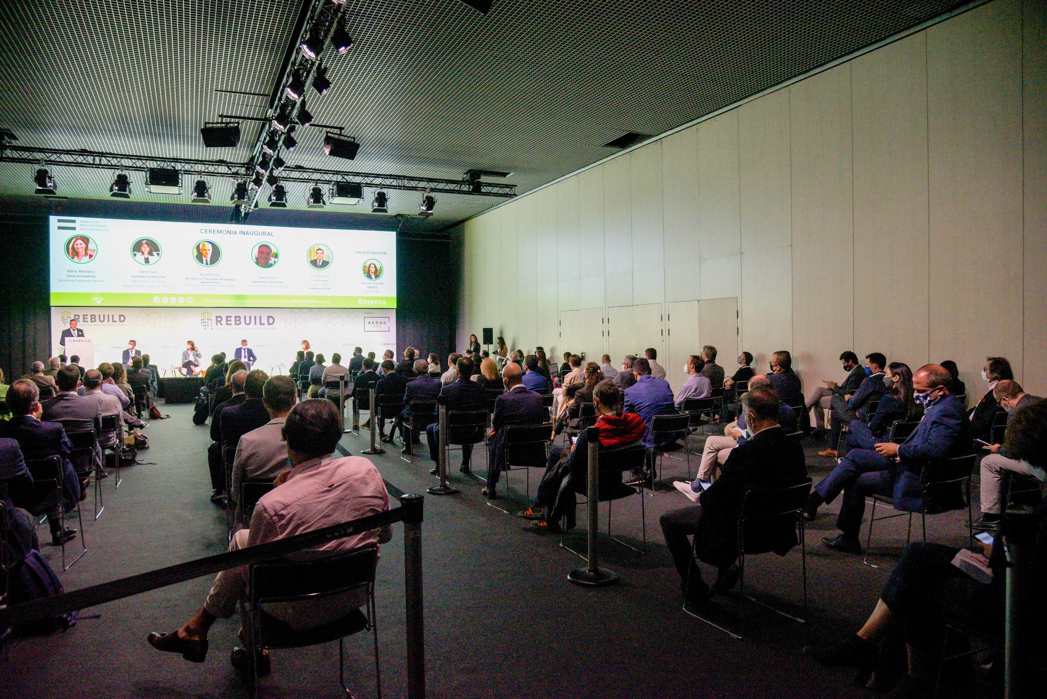 REBUILD reúne a 4.637 profesionales de la edificación en el primer evento presencial en Barcelona