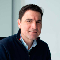 Alberto Bayona