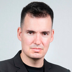 Roberto Molinos Esparza