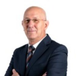 Albiz  Ermacora