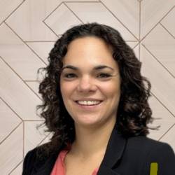 Alejandra Mallavia León